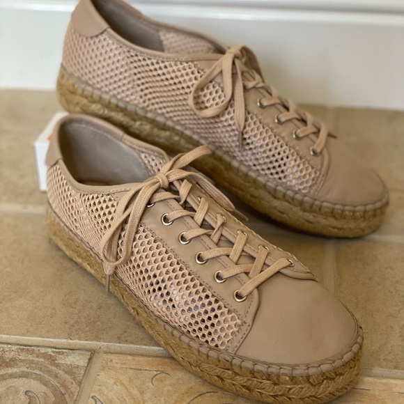*Like New* Marc Fisher Lace-up Espadrille Sneaker - Picture 2 of 5